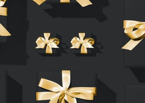 Editor’s Picks: 5 Thoughtful Gifts They’ll Use All Year