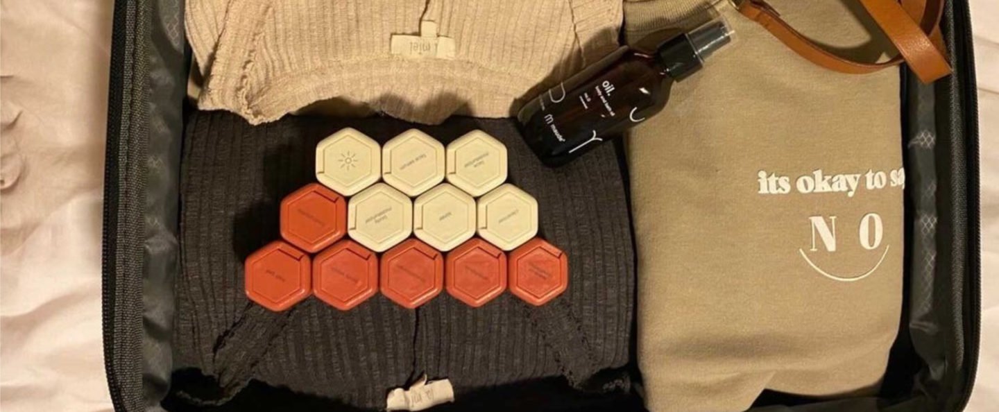 Meet the Brilliant, Spill-Proof Travel Capsules <i>That Flight Attendants Rave About</i>